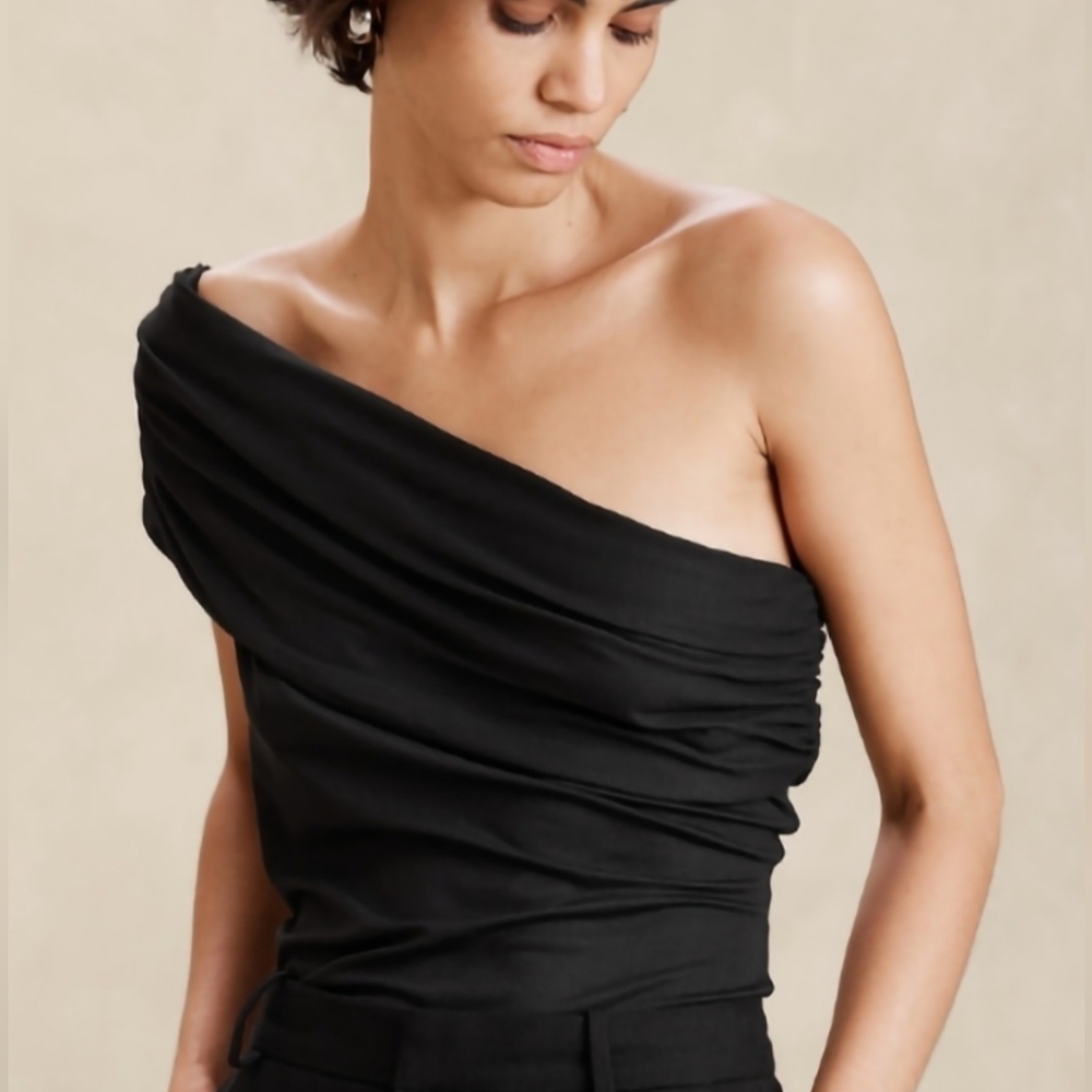 Banana Republic Black One-Shoulder Top